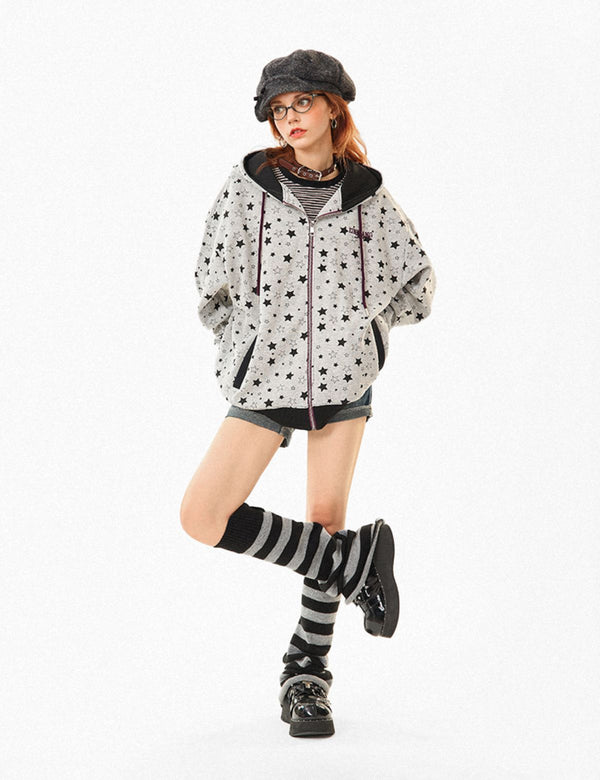 Fullneat Vintage Star Graphic Grey Hoodie - Model Shown