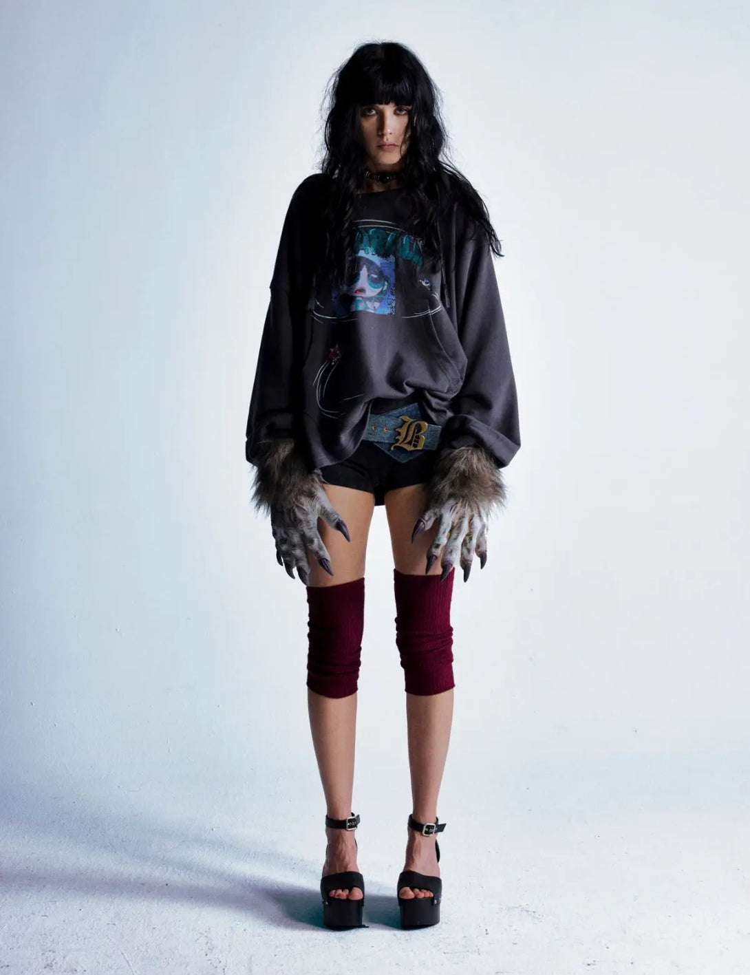 Fullneat Beautiful Girl Graffiti Ripped Hoodie 