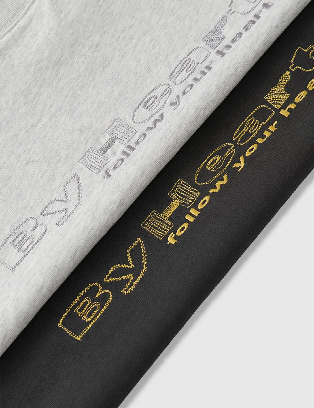 Fullneat Heart Vintage Graphic Tee - Details