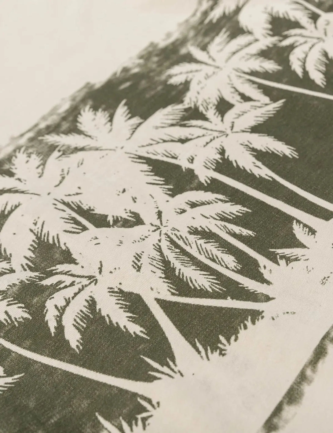 Fullneat Palm Tree Vintage Graphic Tees 