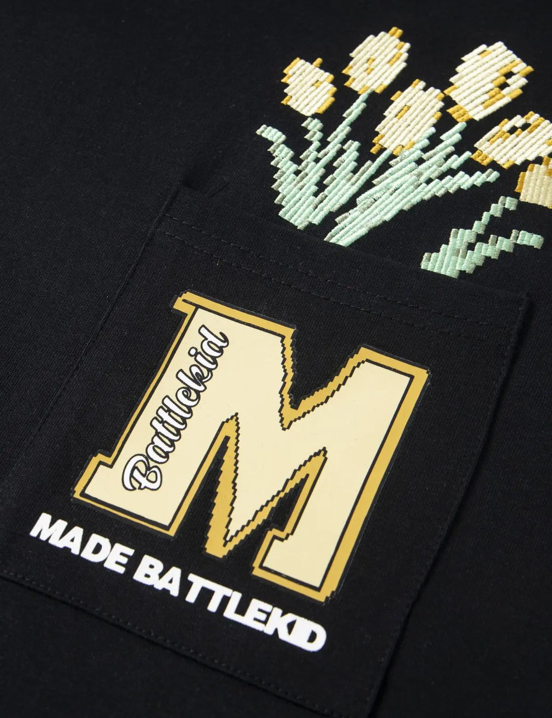 Fullneat Pixelated Flower Pocket Tee - Details