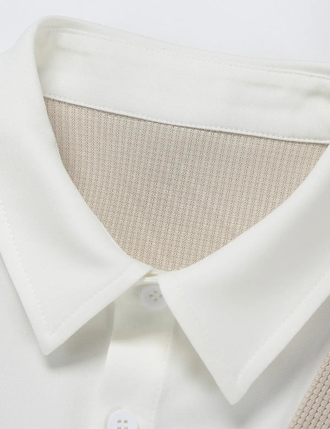Fullneat V-Neck Long Sleeve Pullover - Details