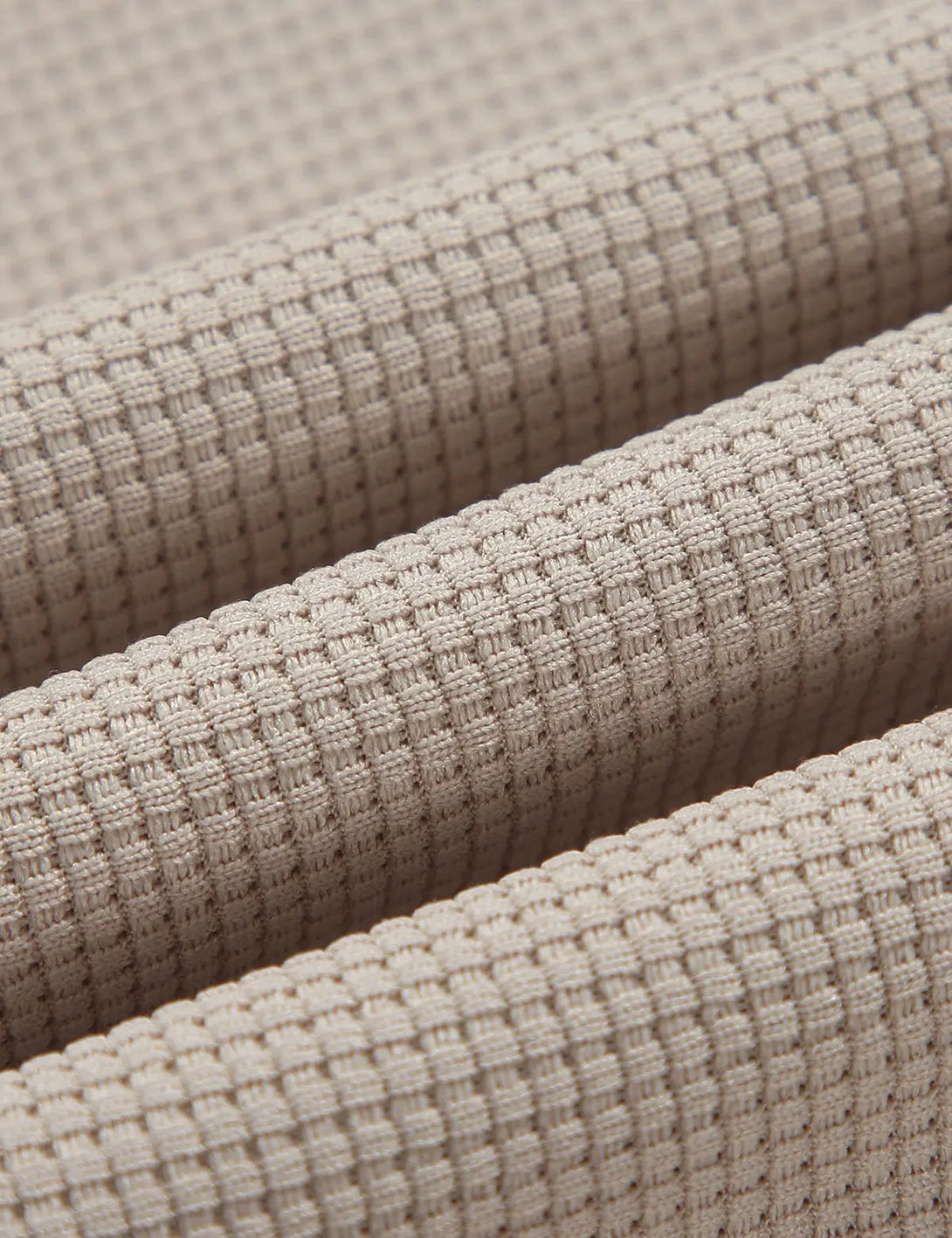 Fullneat V-Neck Long Sleeve Pullover - Details
