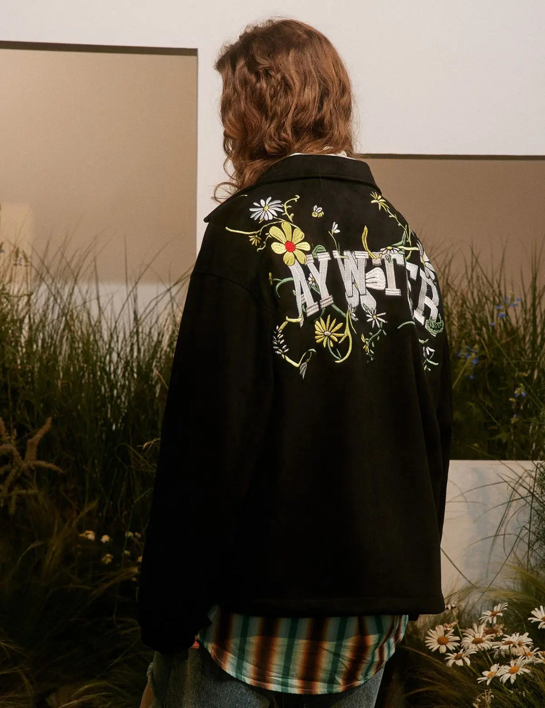 Fullneat Vintage Black Floral Embroidered Jacket 