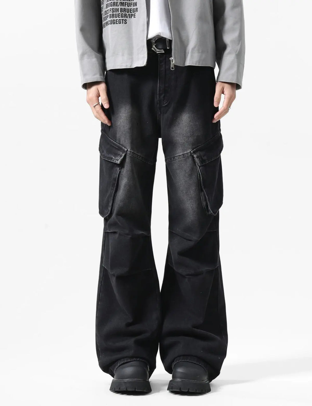 Fullneat Vintage Denim Baggy Cargo Pants - Black Model Shown