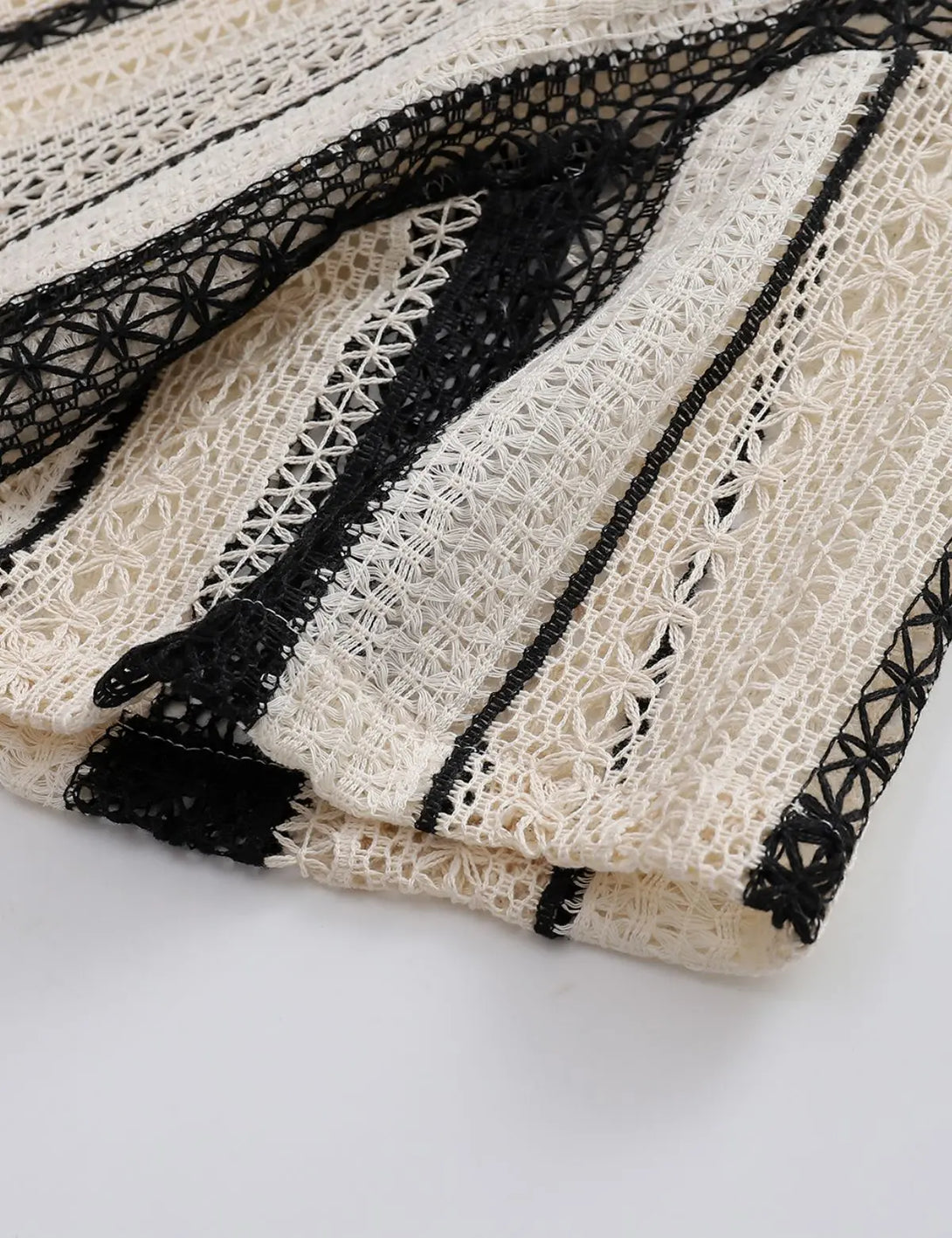 Fullneat Vintage Hollow Textured Knit Shirt - Details