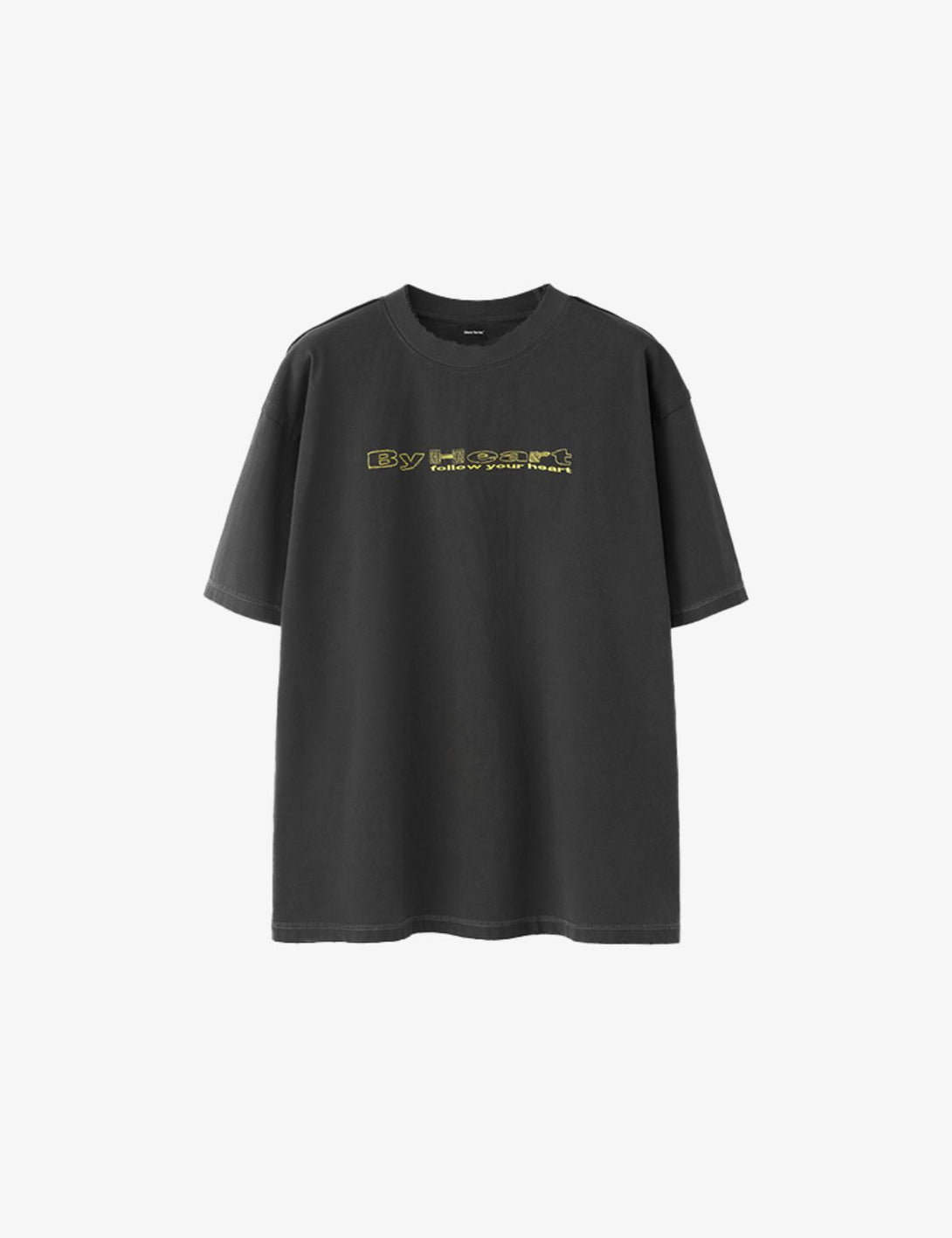 Fullneat Heart Vintage Graphic Tee - Black Front