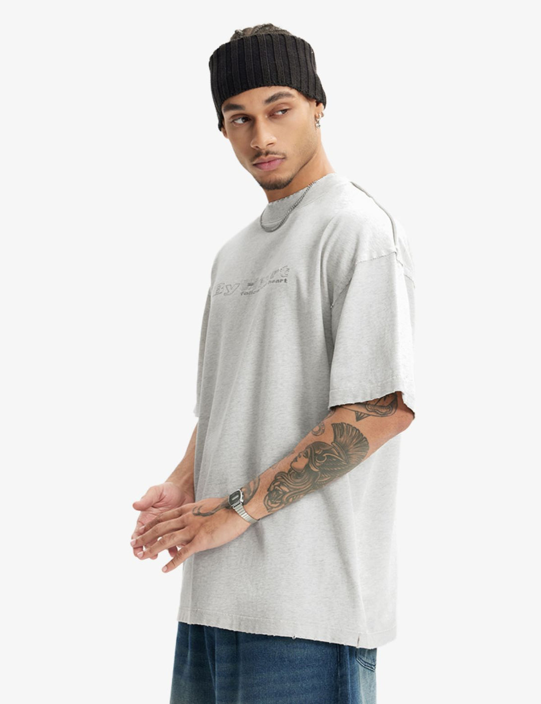 Fullneat Heart Vintage Graphic Tee - Model Shown Details