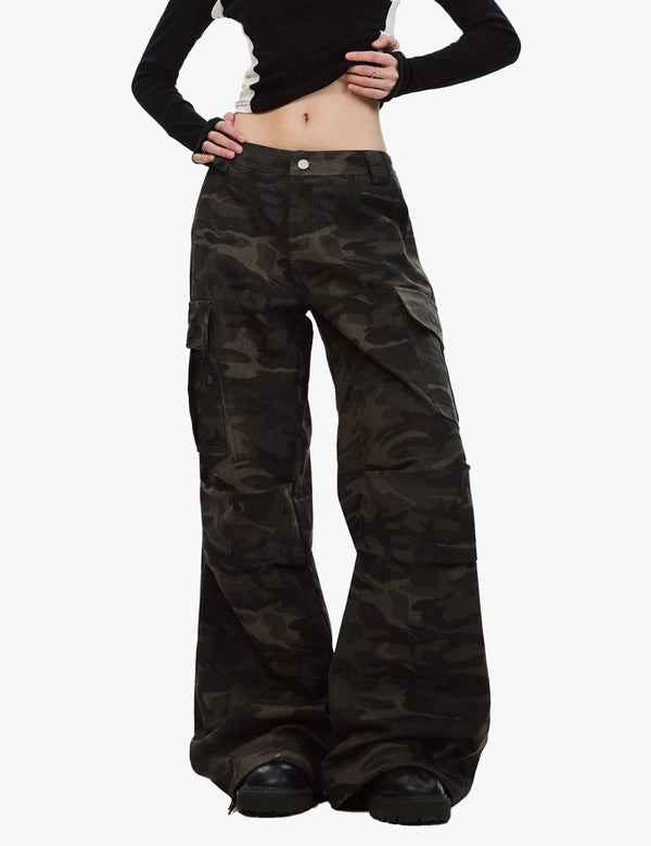 Fullneat Vintage Camo Cargo Pants - Model Shown