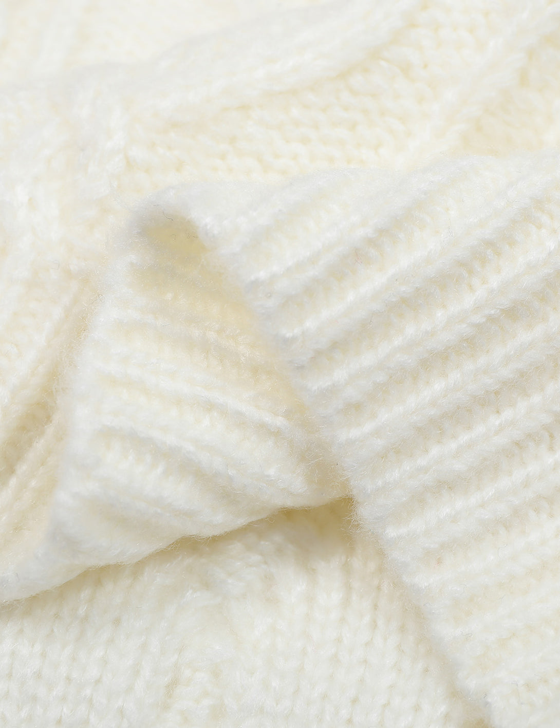 Fullneat Solid Cable Stitch Sweater Fullneat